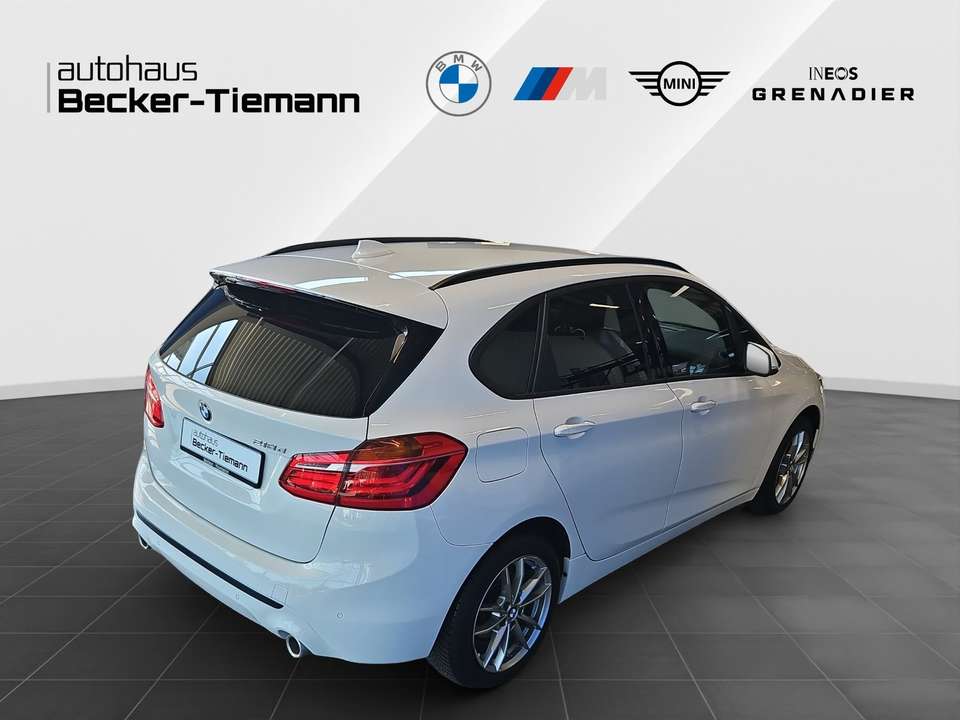 BMW 218 - Imagem 6