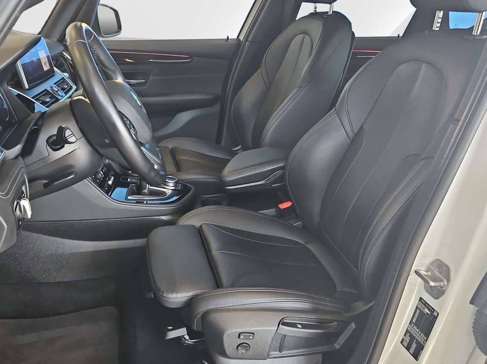 BMW 218 - Imagem 11