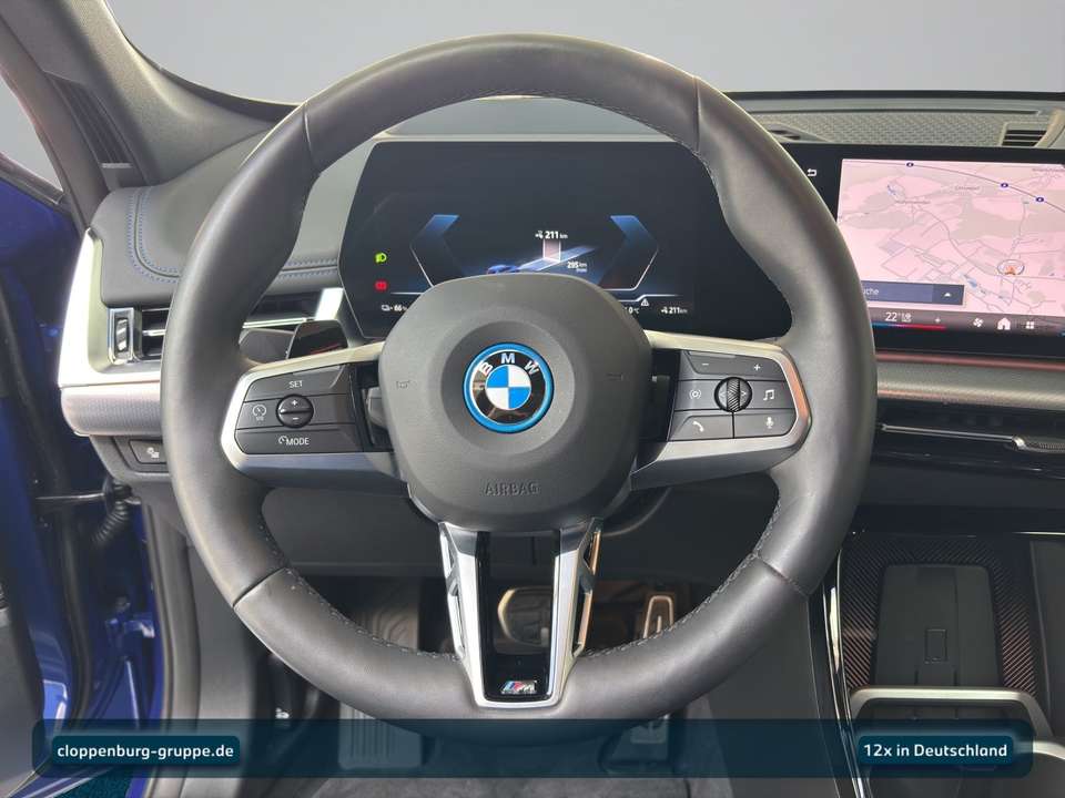 BMW iX1 - Imagem 12