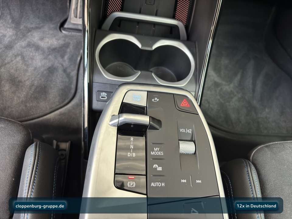 BMW iX1 - Imagem 15