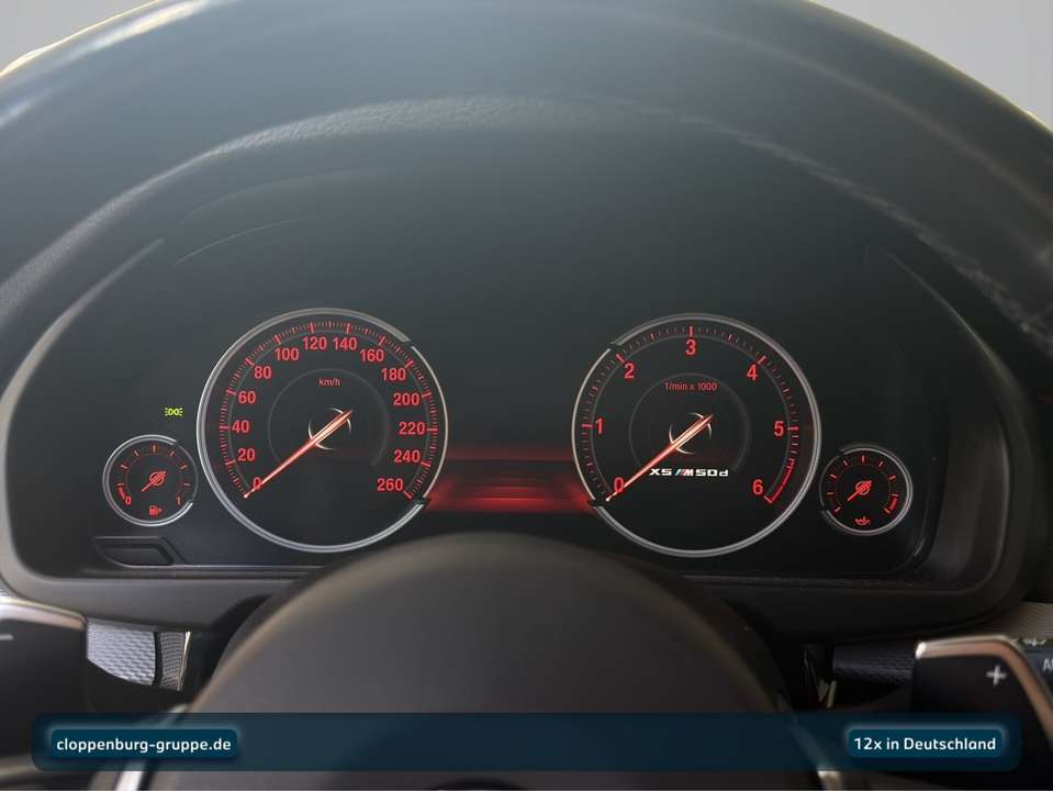 BMW X5 M - Imagem 13