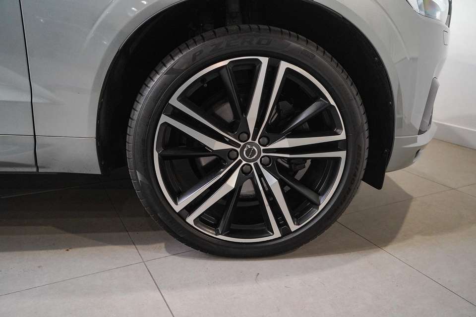 Volvo XC60 - Imagem 7