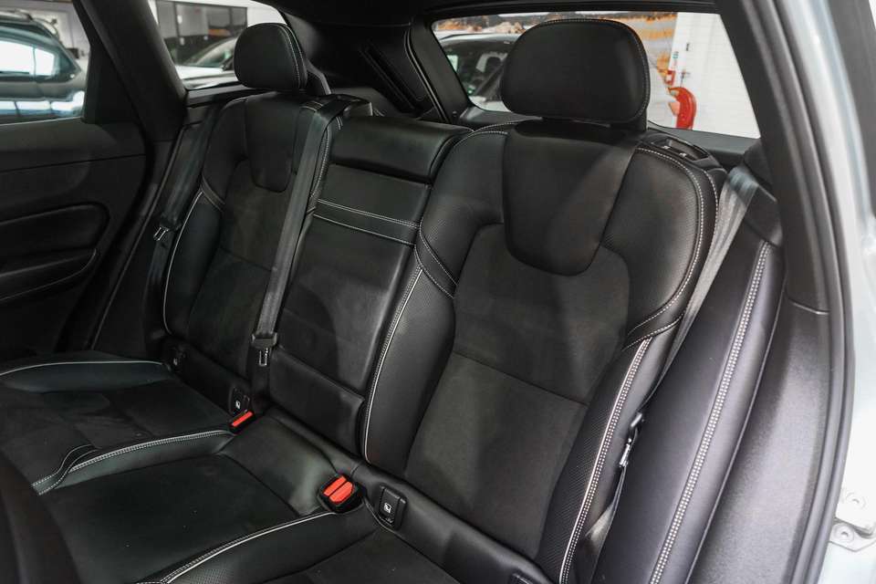 Volvo XC60 - Imagem 14