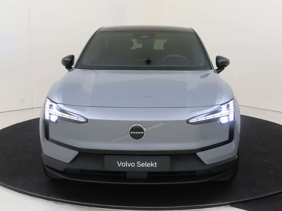Volvo EX30 - Imagem 3