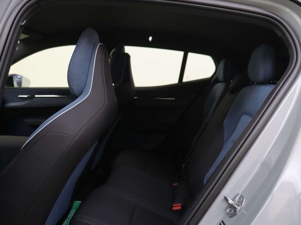Volvo EX30 - Imagem 9
