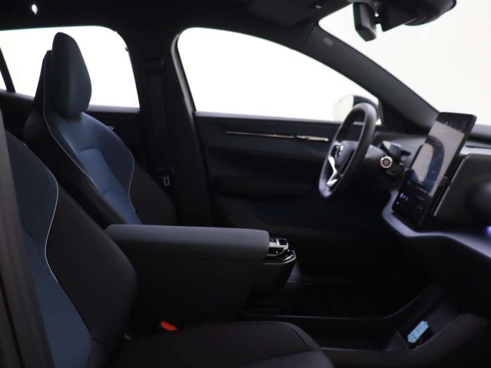Volvo EX30 - Imagem 13