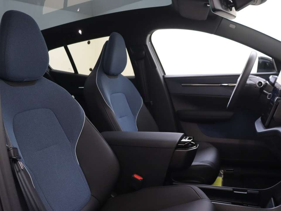 Volvo EX30 - Imagem 14