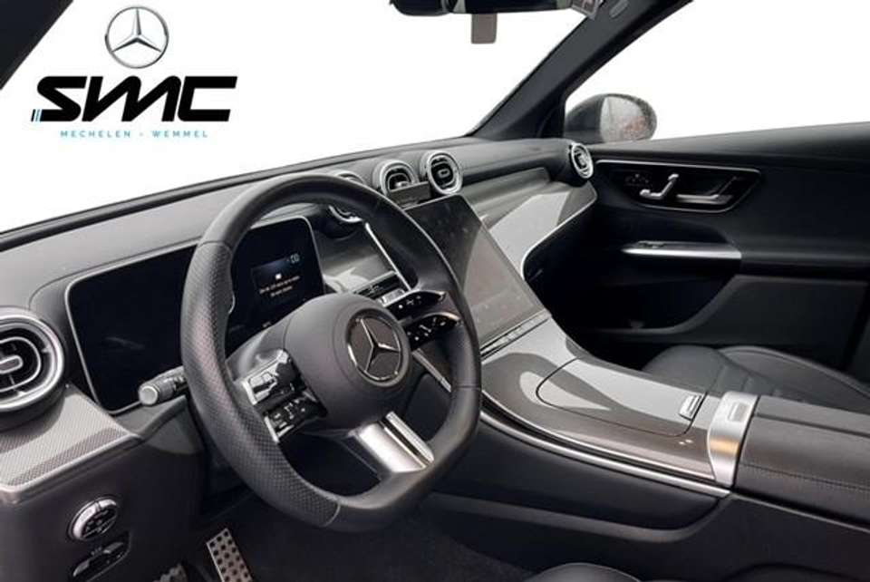 Mercedes-Benz GLC 300 - Imagem 11