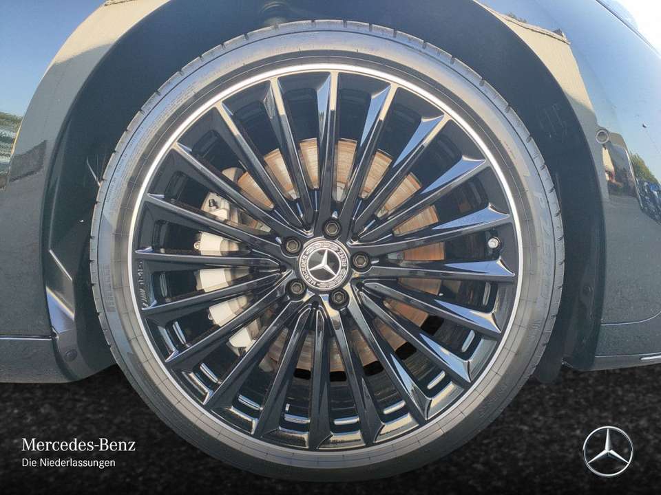 Mercedes-Benz EQE 350 - Imagem 6