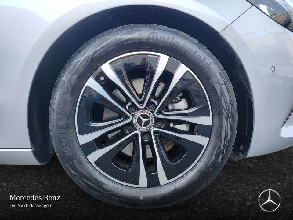 Mercedes-Benz B 180 - Imagem 6