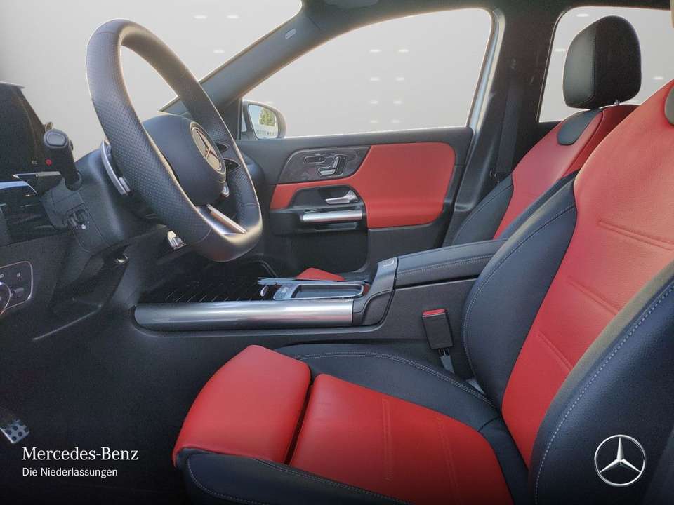 Mercedes-Benz GLA 220 - Imagem 11