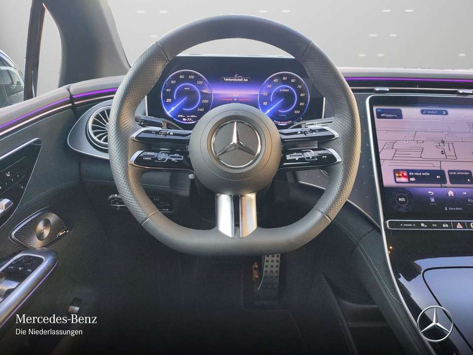 Mercedes-Benz EQE 350 - Imagem 13