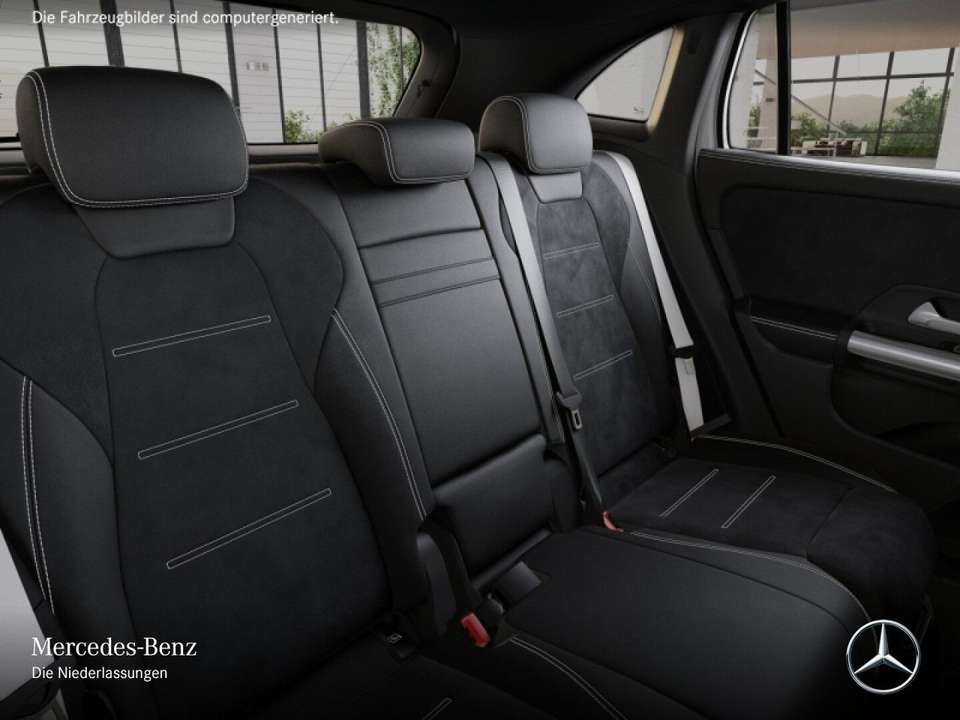 Mercedes-Benz GLA 180 - Imagem 12