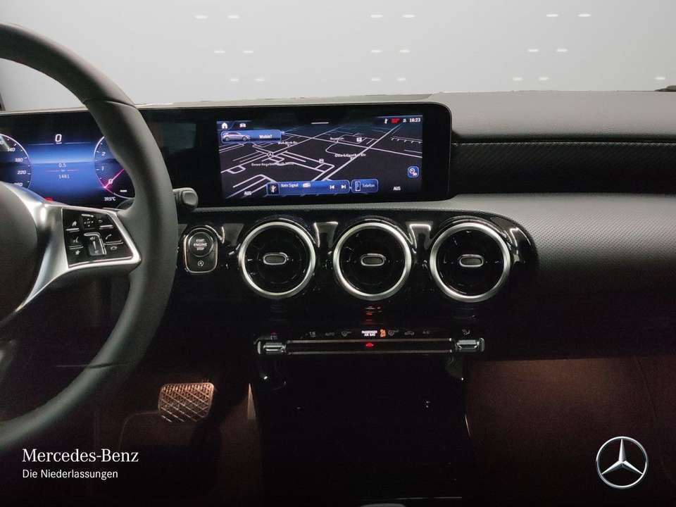 Mercedes-Benz A 200 - Imagem 15