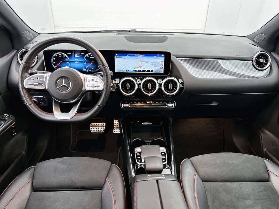 Mercedes-Benz B 180 - Imagem 4