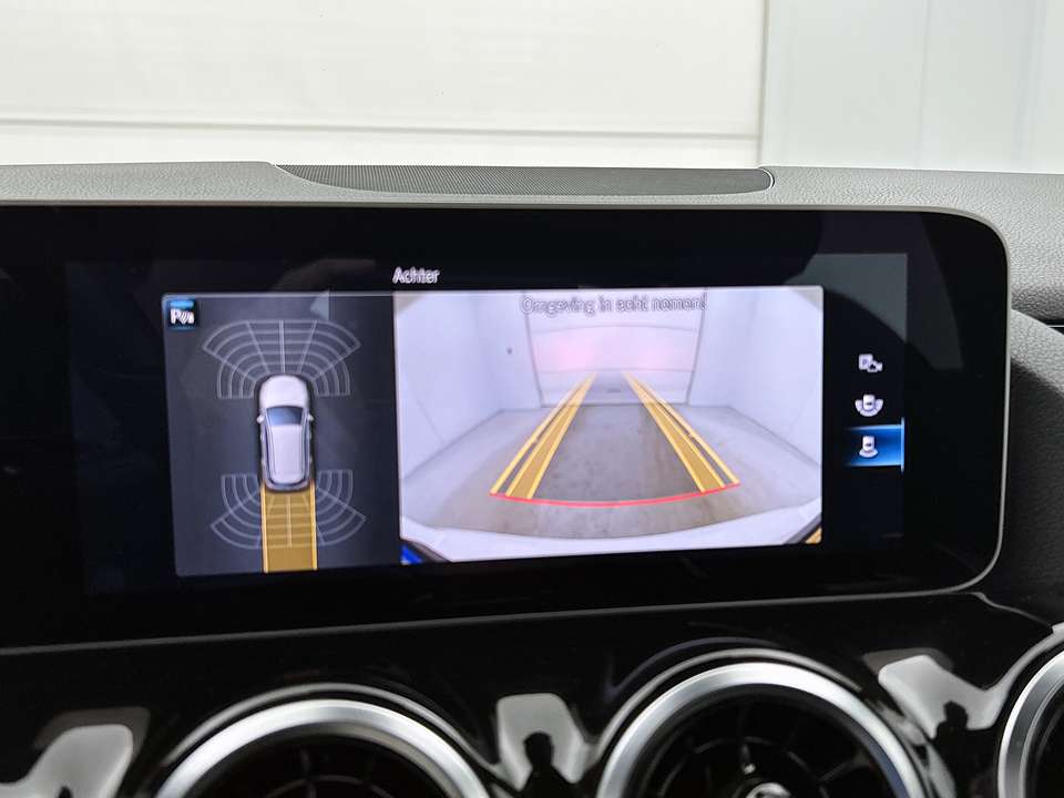 Mercedes-Benz B 180 - Imagem 8