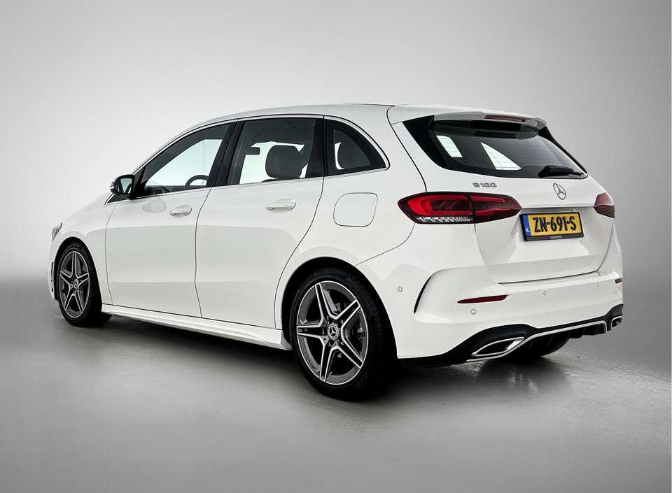 Mercedes-Benz B 180 - Imagem 14