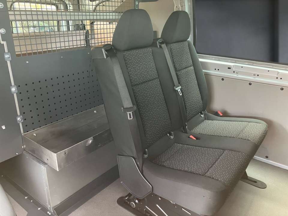 Mercedes-Benz Vito - Imagem 13