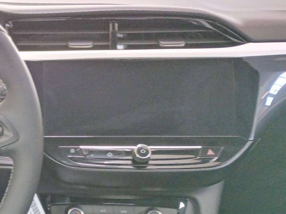 Opel Corsa - Imagem 11