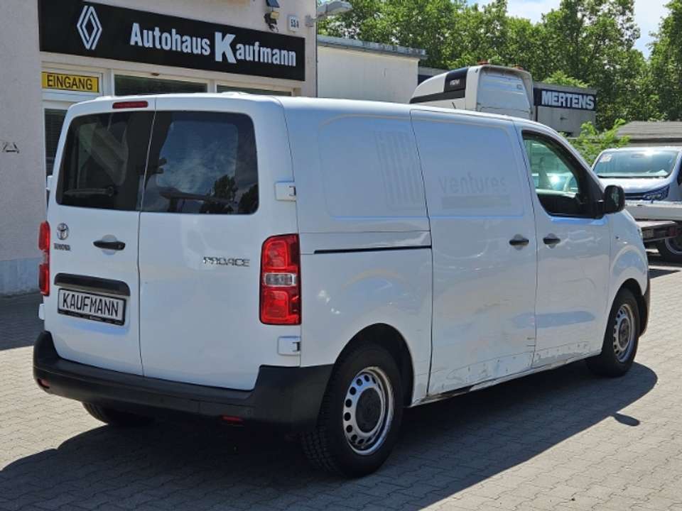 Toyota Proace - Imagem 4