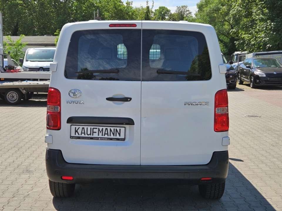 Toyota Proace - Imagem 5