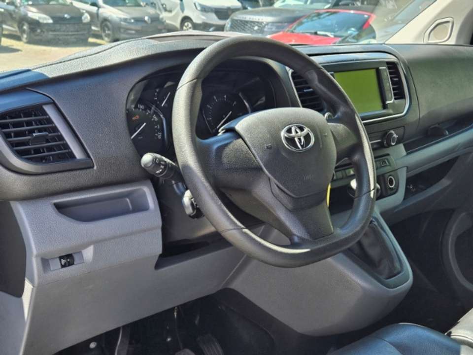 Toyota Proace - Imagem 12