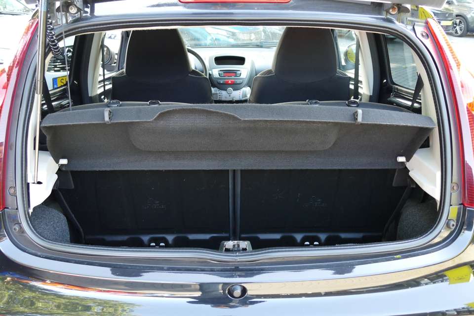 Peugeot 107 - Imagem 10