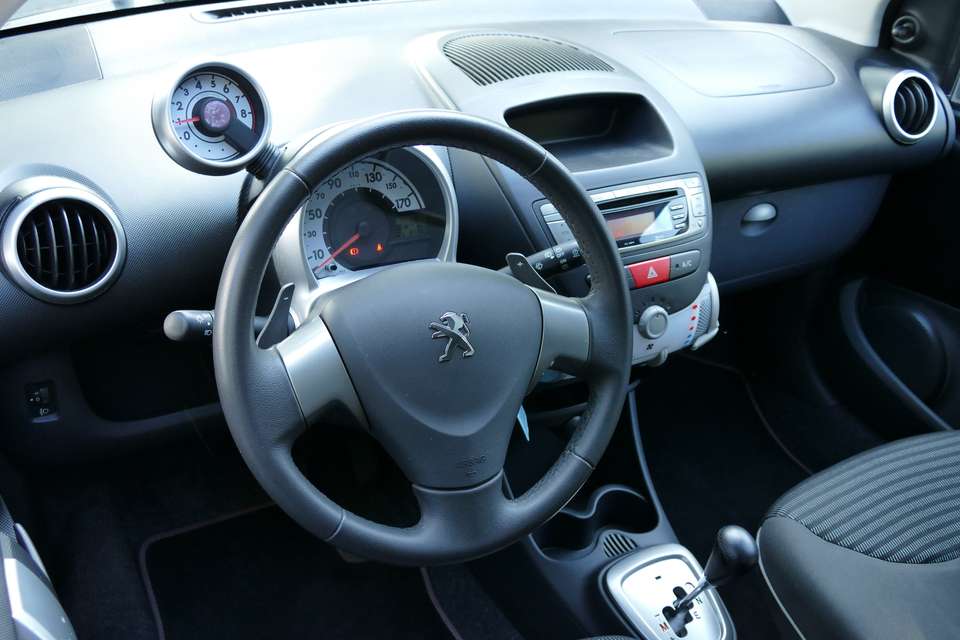 Peugeot 107 - Imagem 13