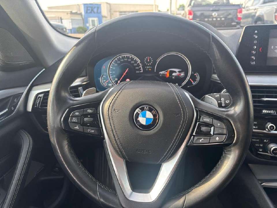 BMW 530 - Imagem 15