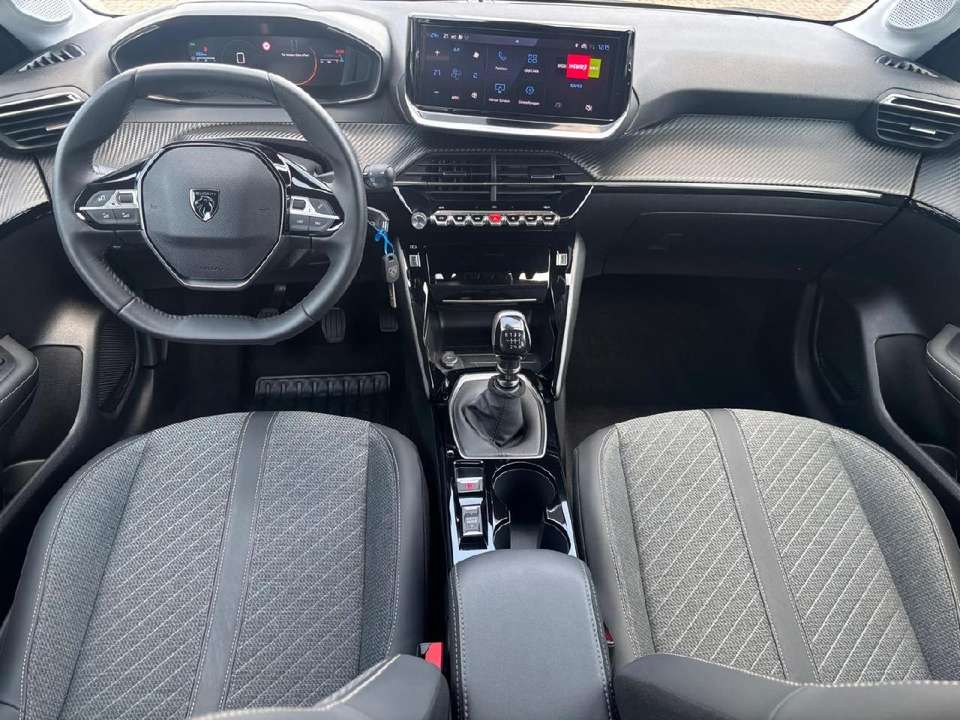 Peugeot 208 - Imagem 12