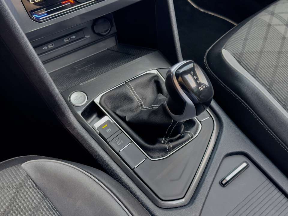 Volkswagen Tiguan Allspace - Imagem 6