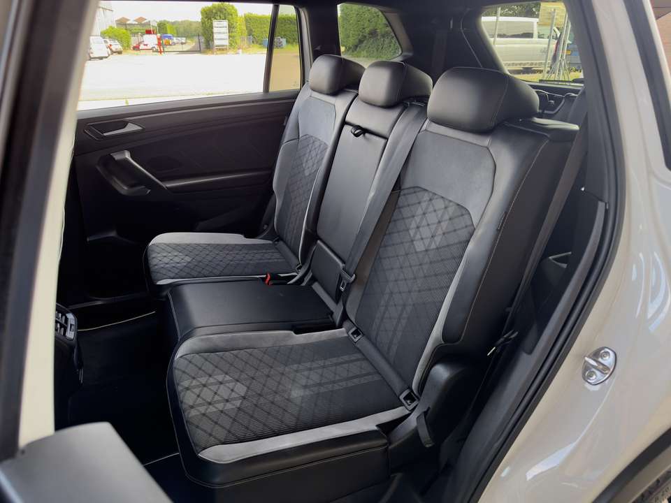 Volkswagen Tiguan Allspace - Imagem 15
