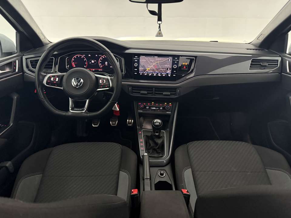 Volkswagen Polo - Imagem 2
