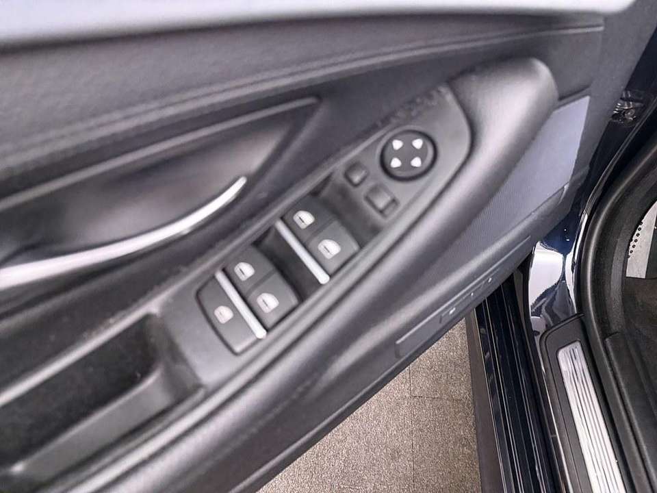 BMW 520 - Imagem 9