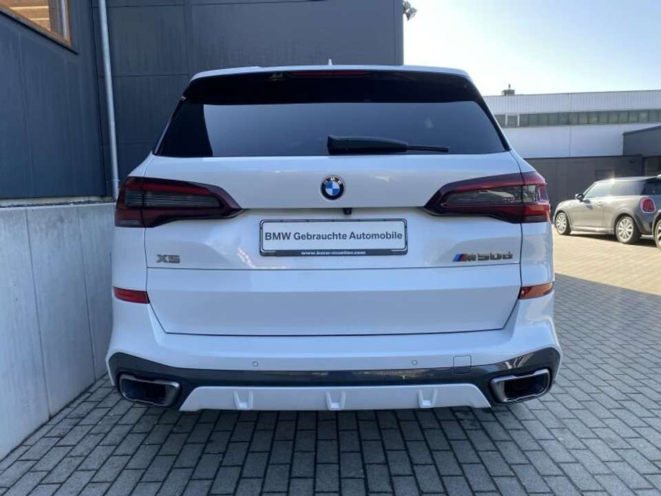 BMW X5 M - Imagem 14