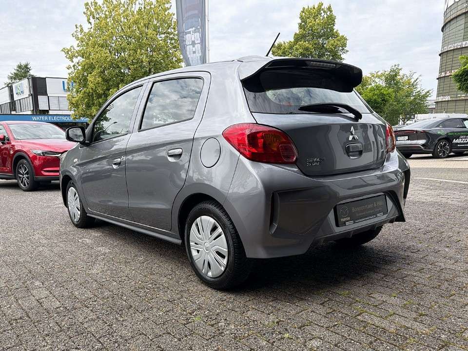 Mitsubishi Space Star - Imagem 2