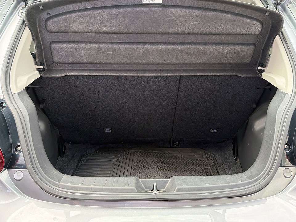 Mitsubishi Space Star - Imagem 9