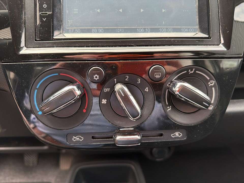 Mitsubishi Space Star - Imagem 11