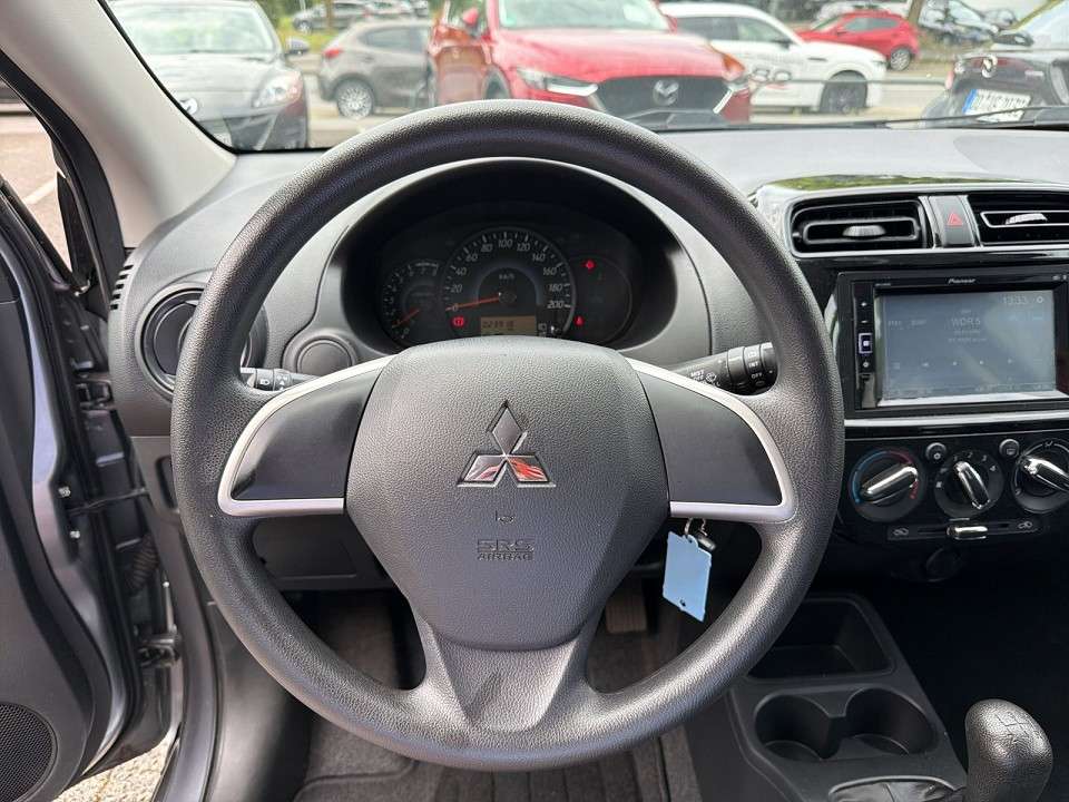 Mitsubishi Space Star - Imagem 14