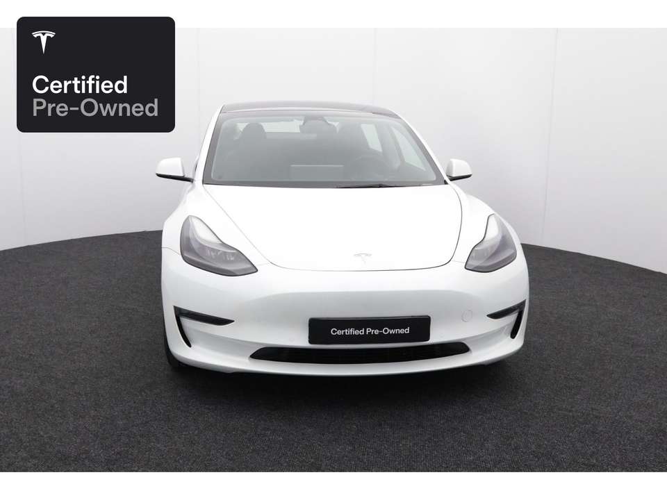 Tesla Model 3 - Imagem 4