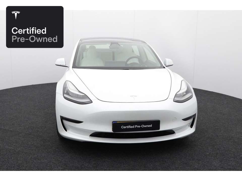 Tesla Model 3 - Imagem 4