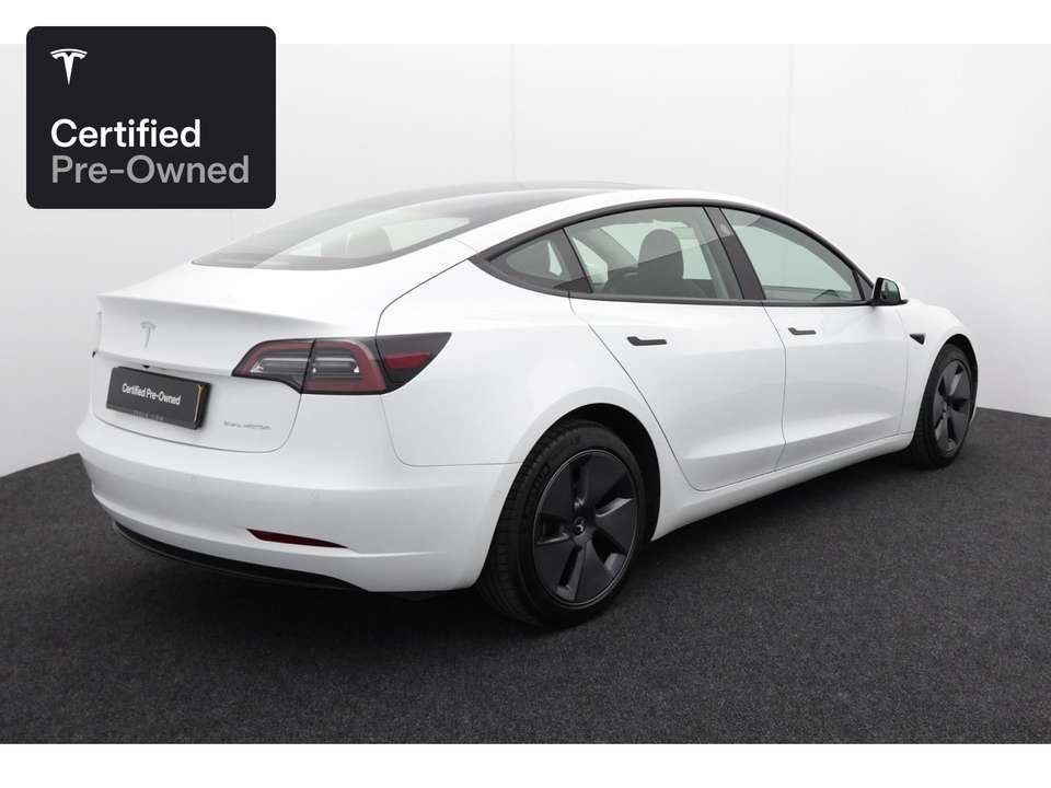 Tesla Model 3 - Imagem 8