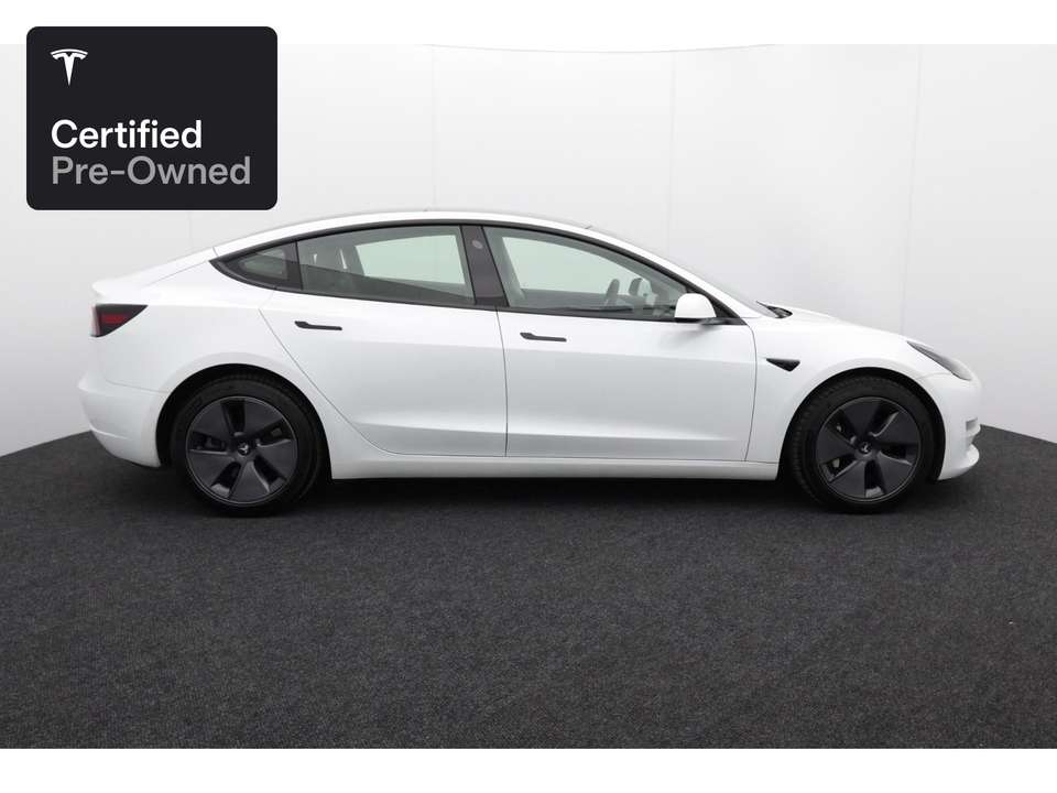 Tesla Model 3 - Imagem 9