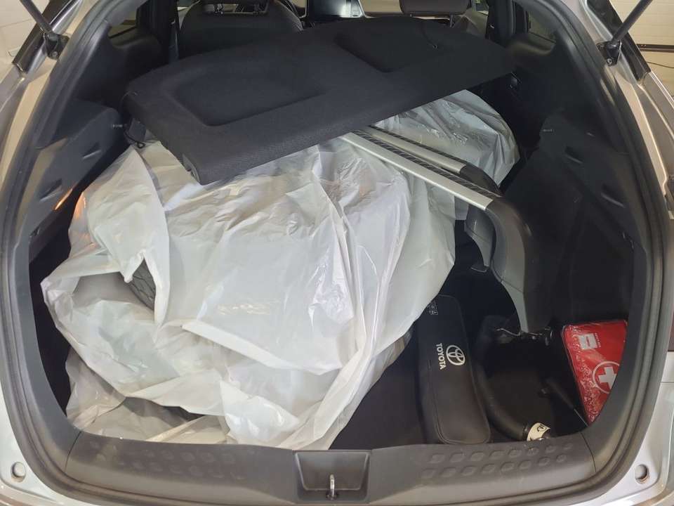 Toyota C-HR - Imagem 13