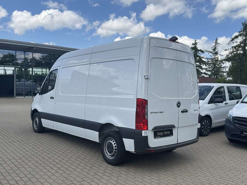 Mercedes-Benz Sprinter - Imagem 6
