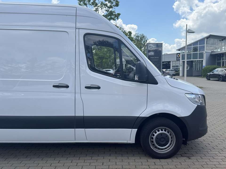 Mercedes-Benz Sprinter - Imagem 8