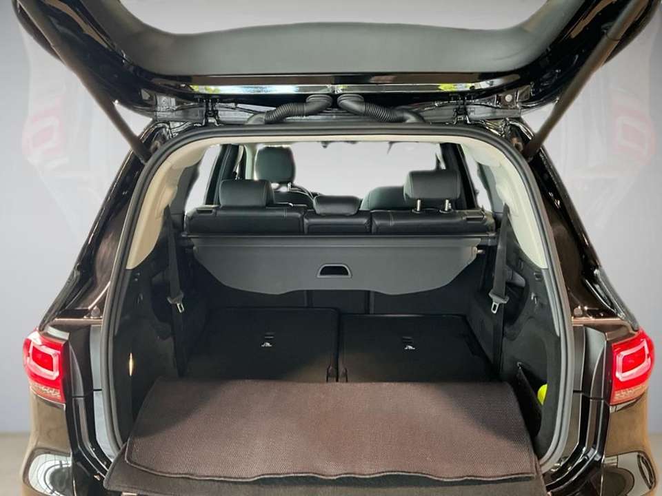 Mercedes-Benz GLB 200 - Imagem 10
