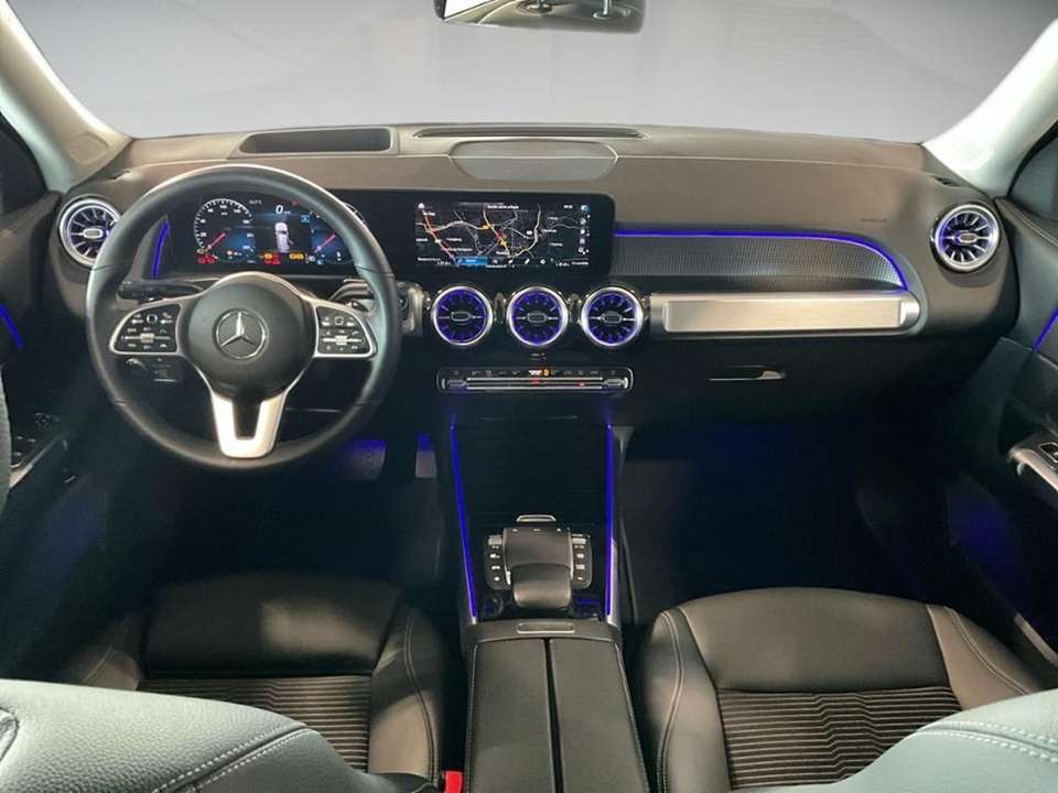 Mercedes-Benz GLB 200 - Imagem 14
