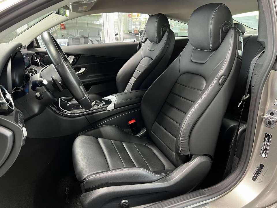 Mercedes-Benz C 300 - Imagem 10