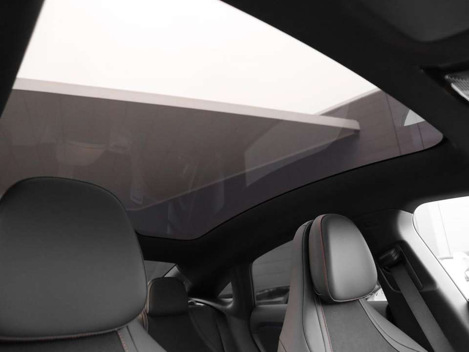 Mercedes-Benz CLA 200 - Imagem 15